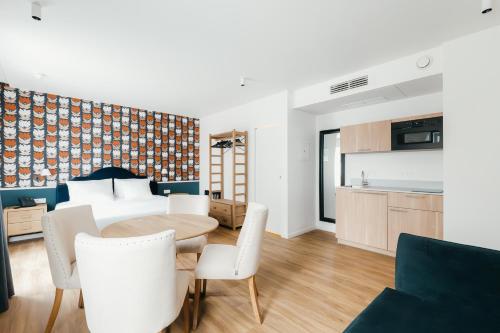 whitlock16 luxe aparthotel montgomery square brussels