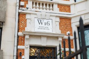 whitlock16 luxe aparthotel montgomery square brussels