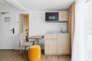 whitlock16 luxe aparthotel montgomery square brussels