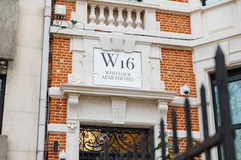 whitlock16 luxe aparthotel montgomery square brussels