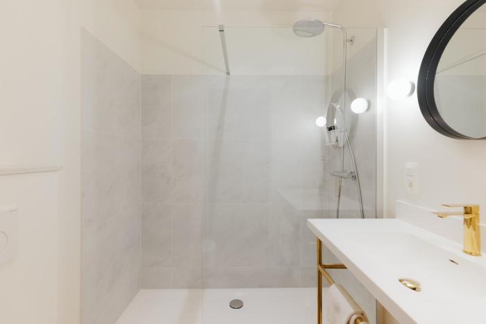 whitlock16 luxe aparthotel montgomery square brussels