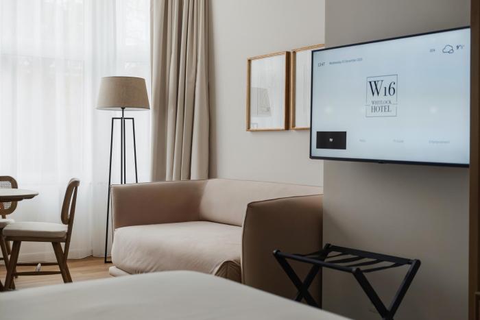whitlock16 luxe aparthotel montgomery square brussels