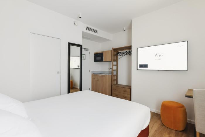 whitlock16 luxe aparthotel montgomery square brussels
