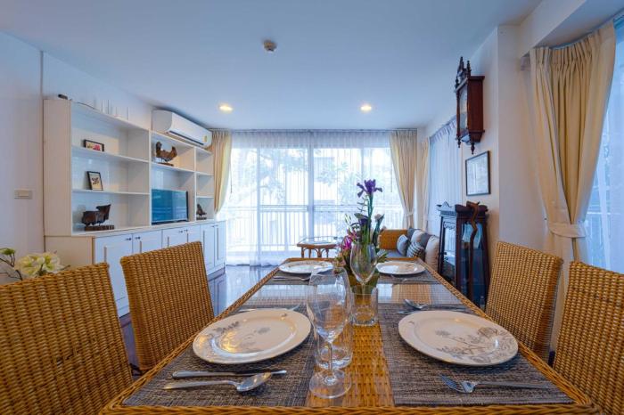 2 bedroom in prime location bsrs