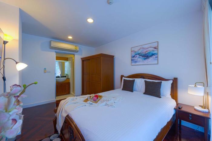 2 bedroom in prime location bsrs