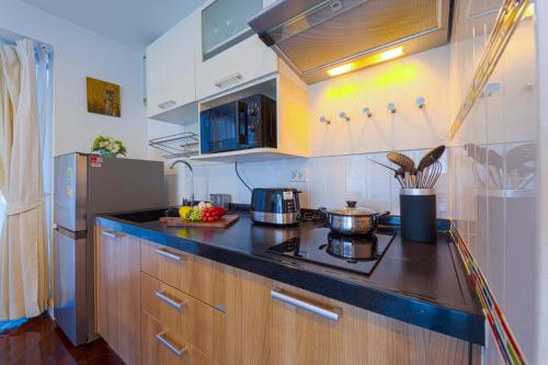 2 bedroom in prime location bsrs