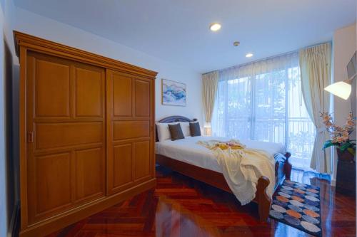 2 bedroom in prime location bsrs