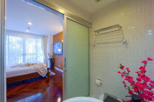 2 bedroom in prime location bsrs