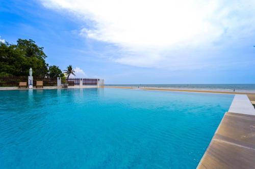 2 bedroom in prime location bsrs