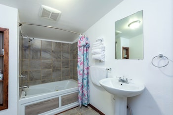 cascade motel