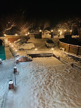 The Gulmarg Palace,,3 star