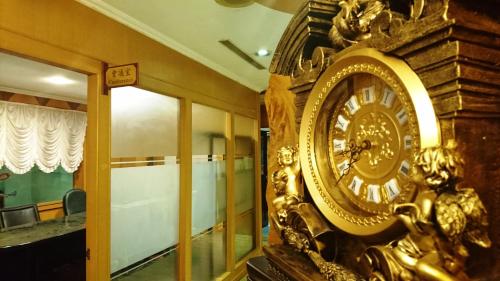 ying zhen hotel