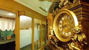 ying zhen hotel