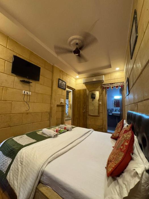 hotel jaswant palace