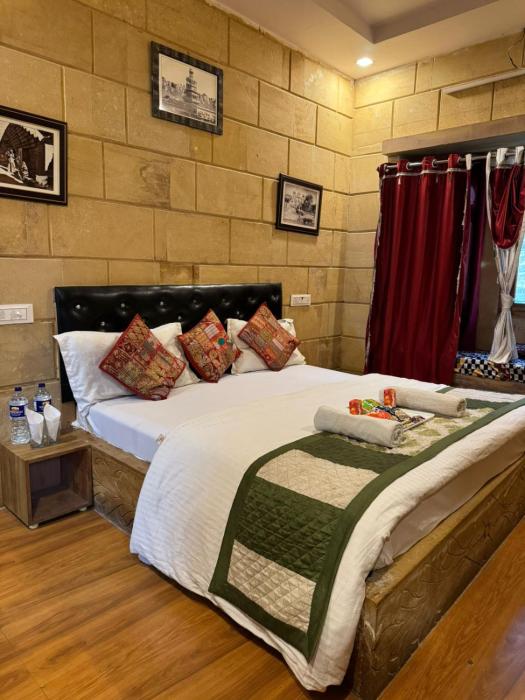 hotel jaswant palace