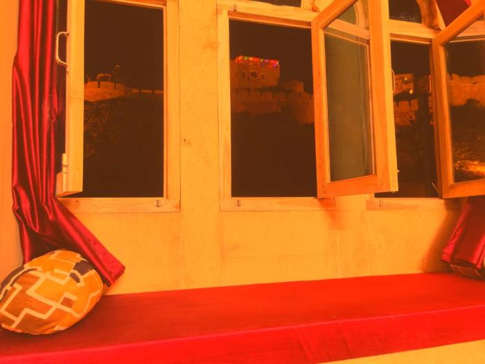 hotel jaswant palace