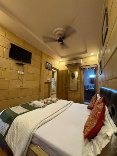 hotel jaswant palace