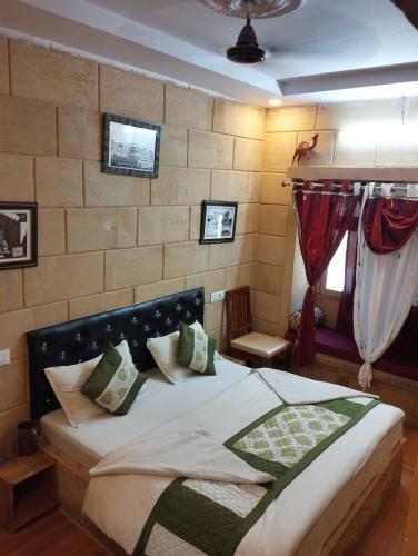 hotel jaswant palace