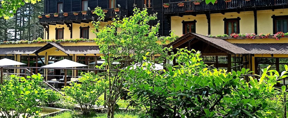 parco dei pini sila wellness hotel