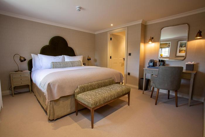 the falcon hotel