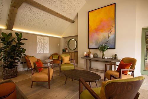the falcon hotel