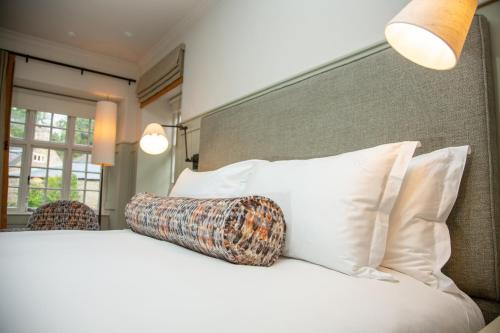 the falcon hotel