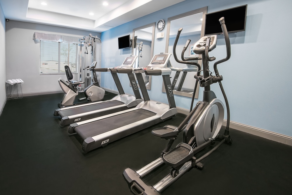 holiday inn express and suites monahans i 20