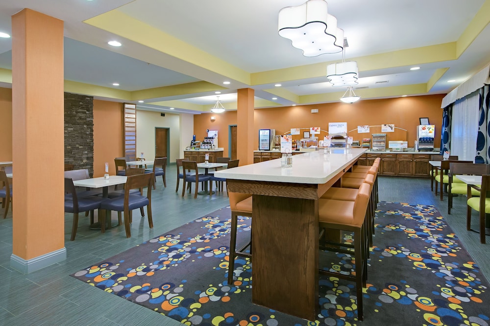 holiday inn express and suites monahans i 20