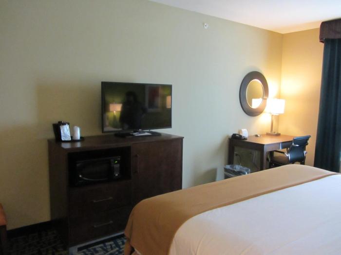 holiday inn express and suites monahans i 20