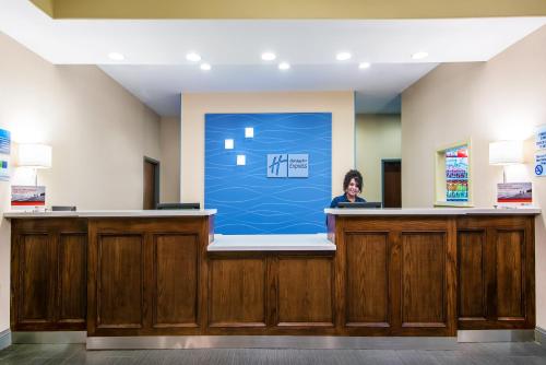 holiday inn express and suites monahans i 20