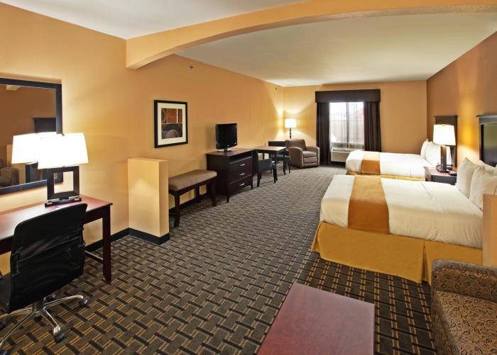 holiday inn express hotel and suites texarkana east by ihg