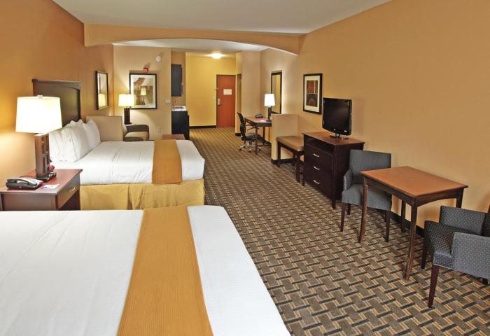 holiday inn express hotel and suites texarkana east by ihg