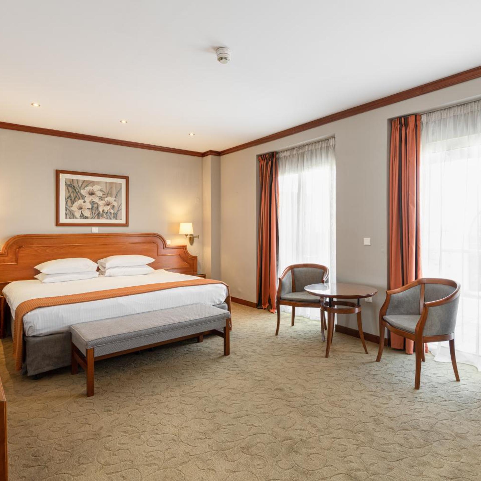 holiday inn thessaloniki by ihg
