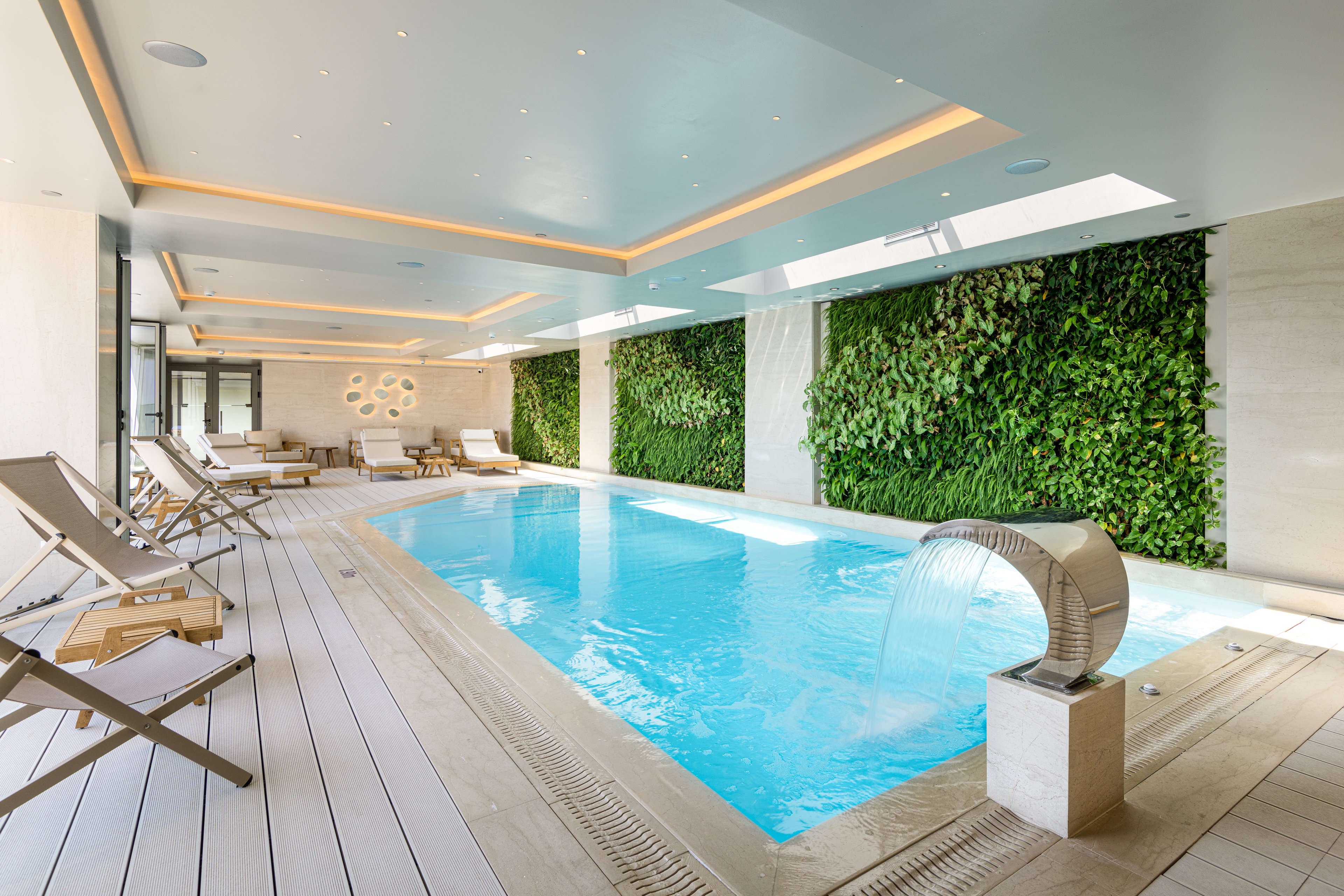 holiday inn thessaloniki by ihg