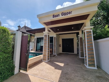baan gipper private pool villa