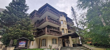 Apartments La Perle,,3 star