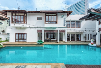 30pax 5br luxurious 57ft pool kl