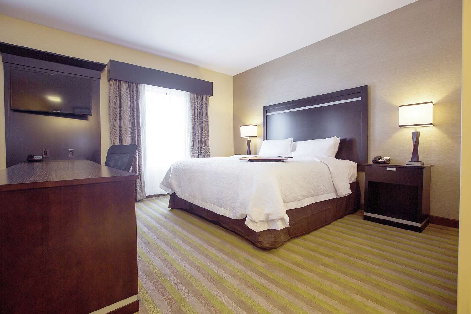 hampton inn and suites toledo westgate