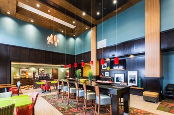hampton inn and suites toledo westgate
