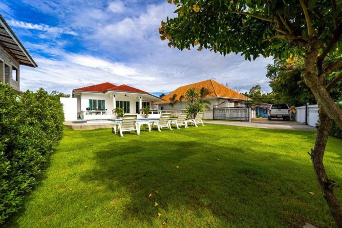 4 bedroom private pool villa ov10