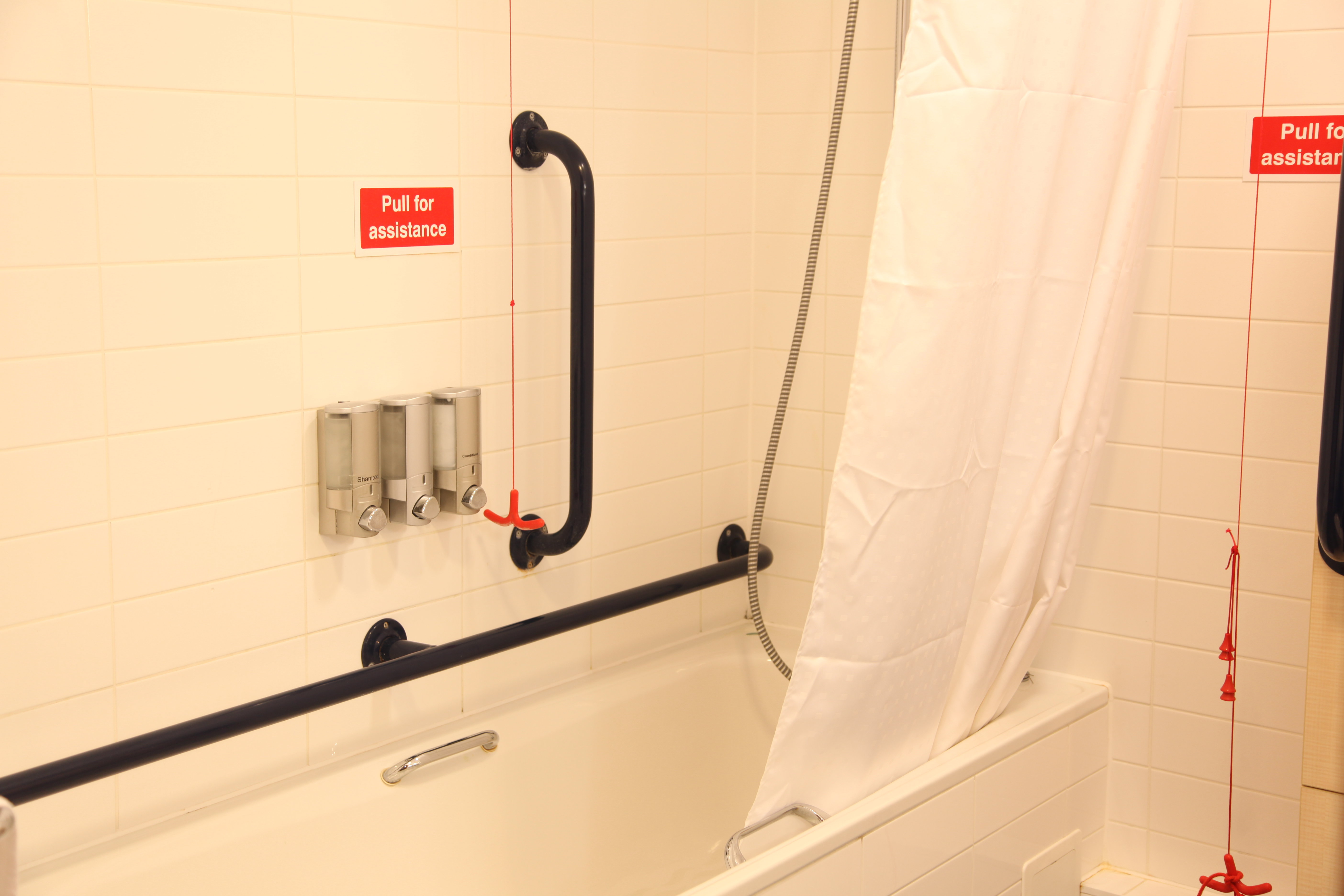 holiday inn express braintree by ihg