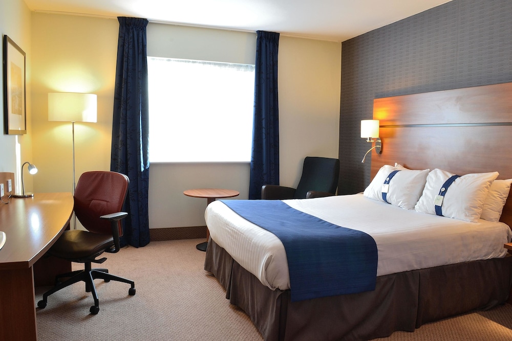 holiday inn express braintree by ihg