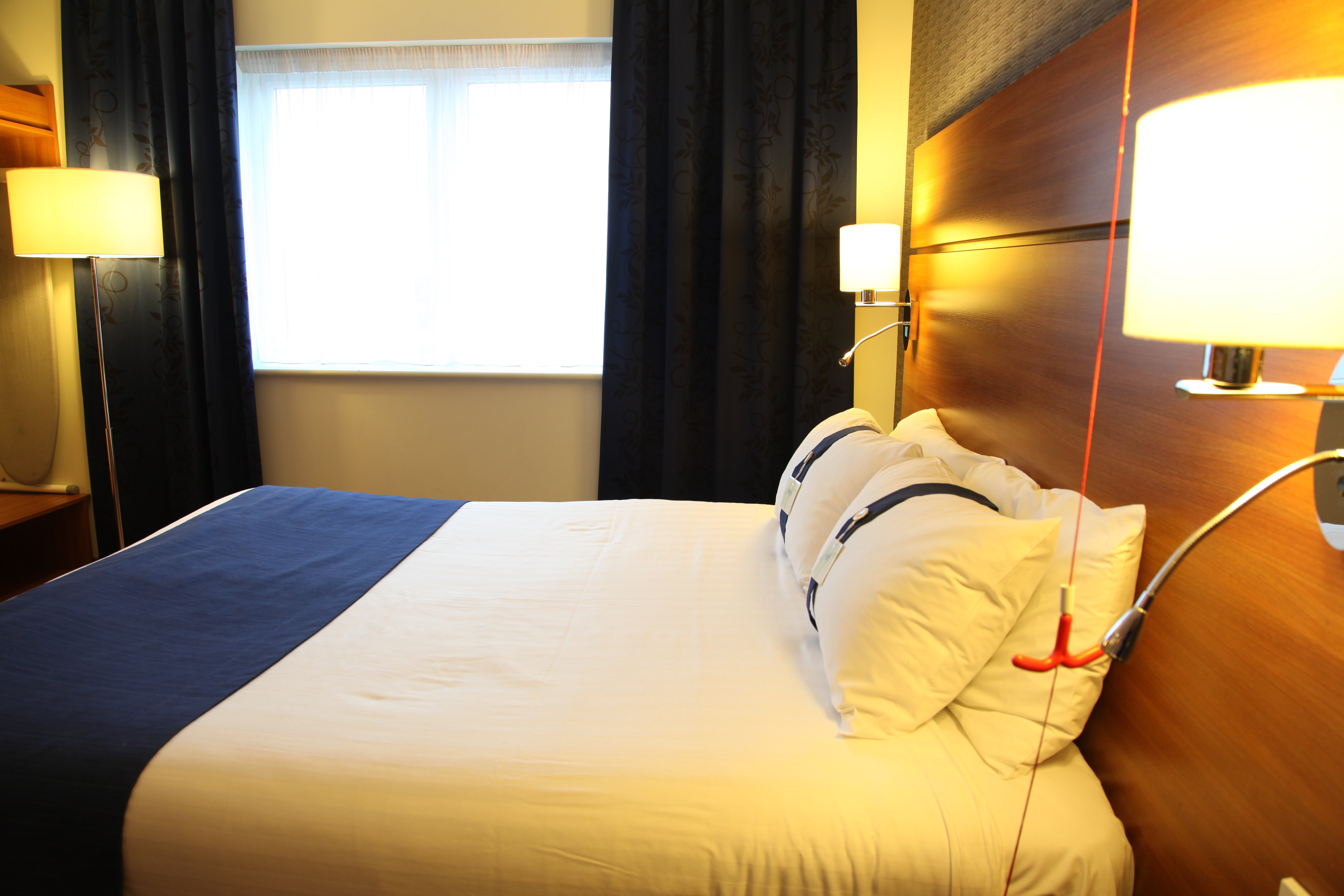holiday inn express braintree by ihg
