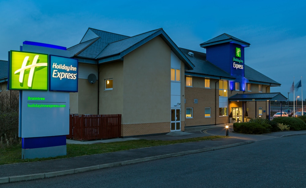 holiday inn express braintree by ihg