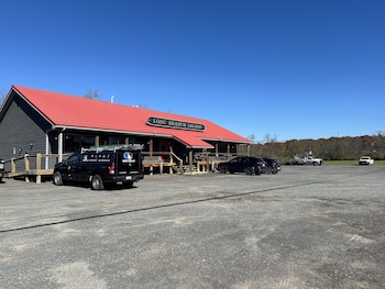 Baja Motel,1501 Maryland Hwy,2 star