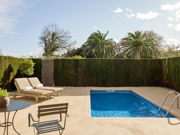 mas de torrent hotel and spa relais and chateaux