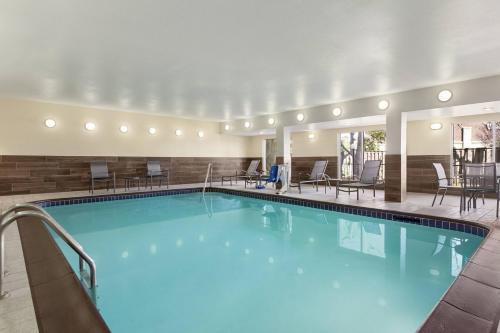 fairfield inn by marriott tracy