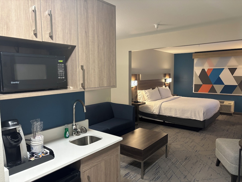 holiday inn express and suites truth or consequences by ihg