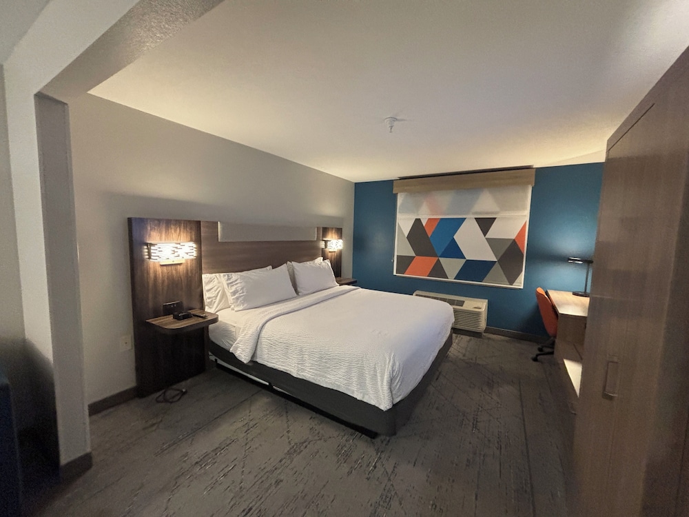 holiday inn express and suites truth or consequences by ihg