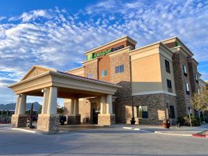 holiday inn express and suites truth or consequences by ihg